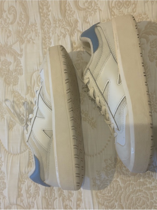 New Balance Shoes - New Balance White Sneakers with Blue Heel Accent and Cream Tongue